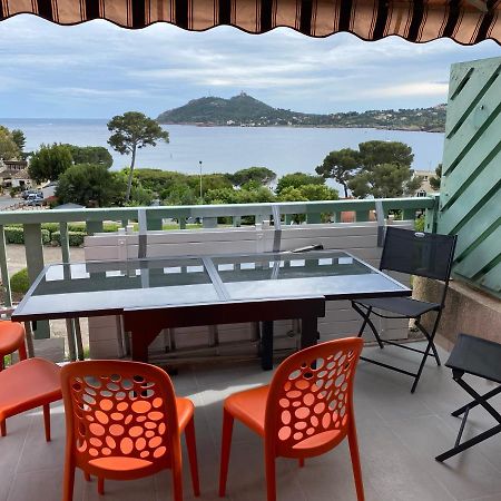 Front De Mer, Vue Exceptionnelle Panoramique Сен-Рафаель Екстер'єр фото