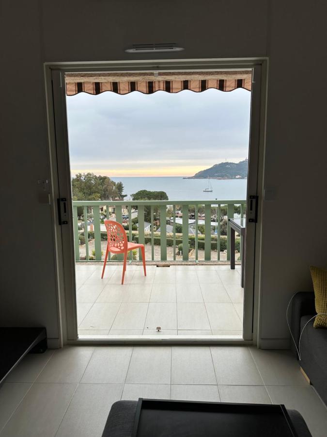 Front De Mer, Vue Exceptionnelle Panoramique Сен-Рафаель Екстер'єр фото